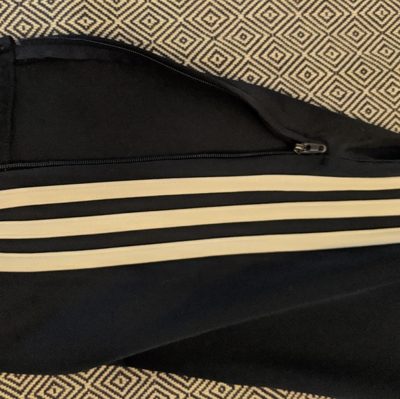 Adidas youth large navy sports pants - Picture 6 of 7